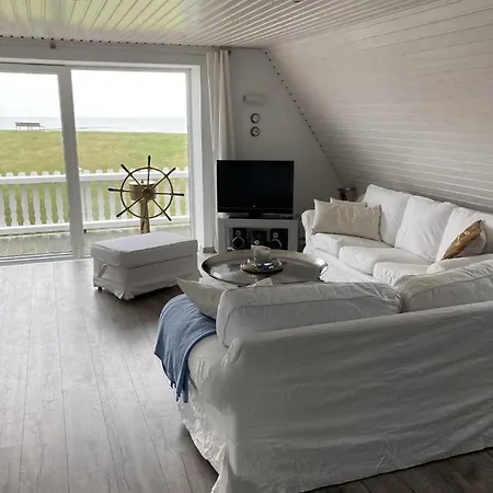 شقة Ferienwohnung Im 2.og Mit Meerblick Ueberm Deich ! Seltenheit ! فريادريتشسكوغ